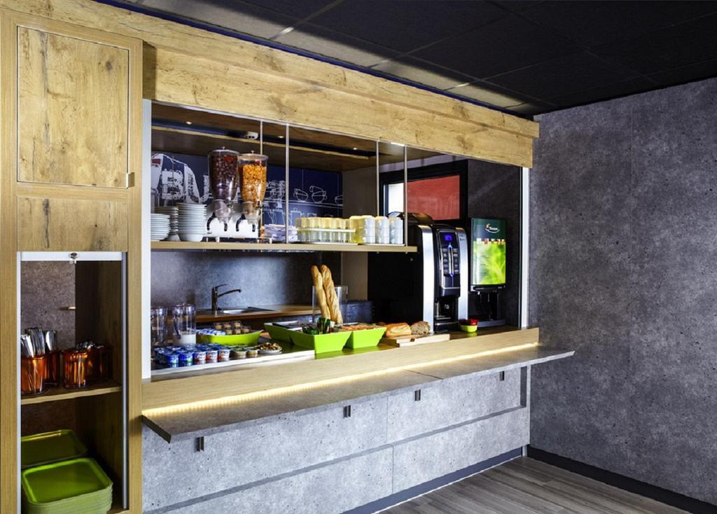 Ibis Budget Brignoles Provence Buitenkant foto