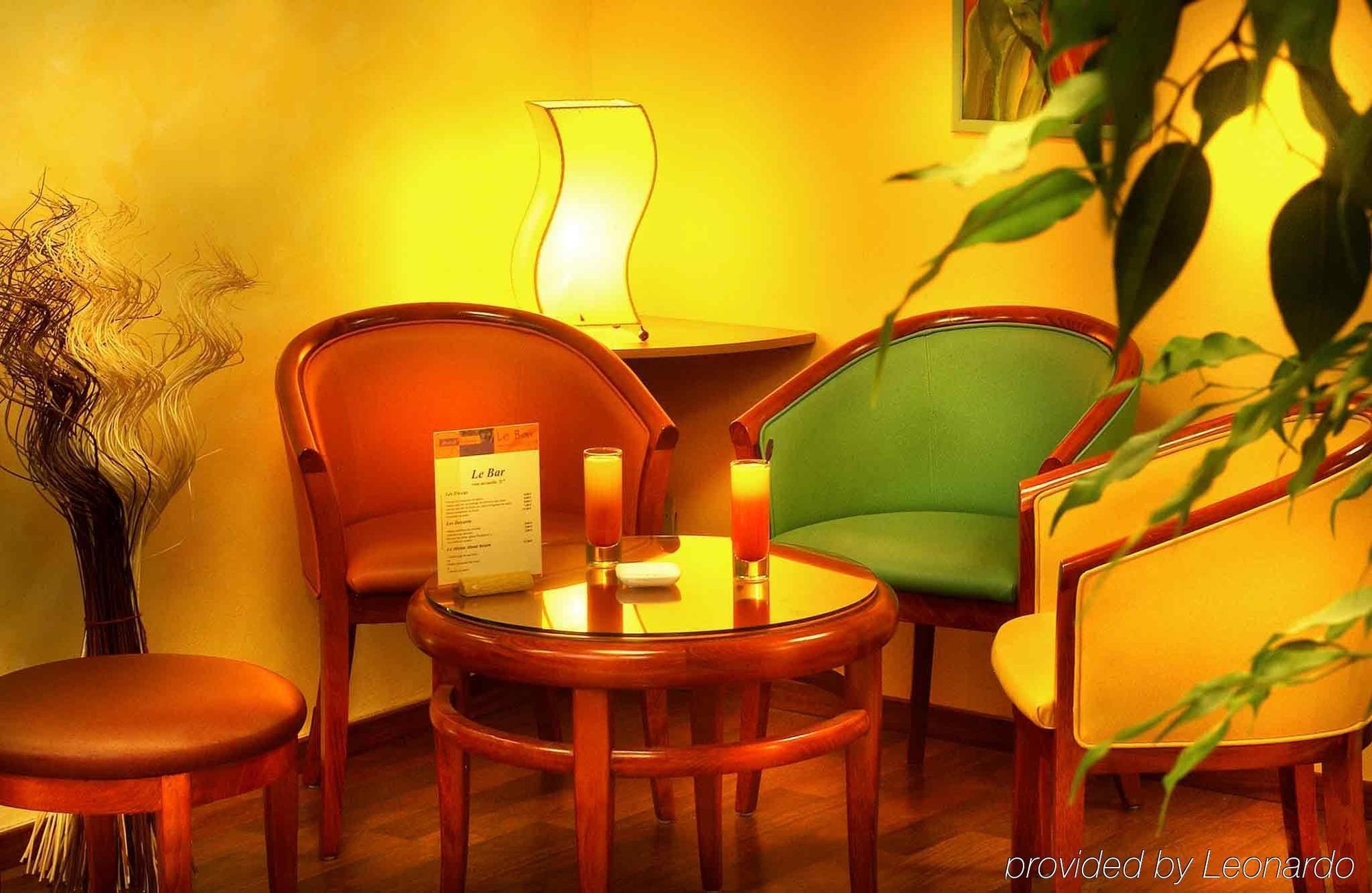 Ibis Budget Brignoles Provence Buitenkant foto