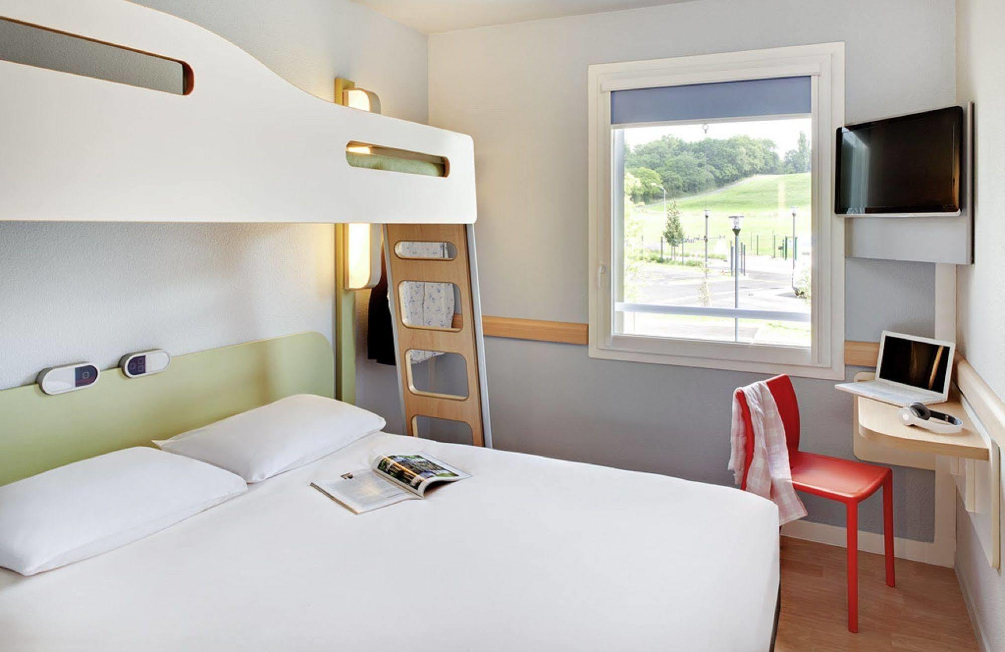 Ibis Budget Brignoles Provence Buitenkant foto