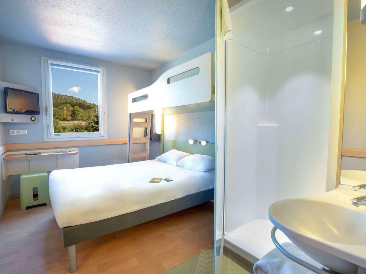 Ibis Budget Brignoles Provence Buitenkant foto